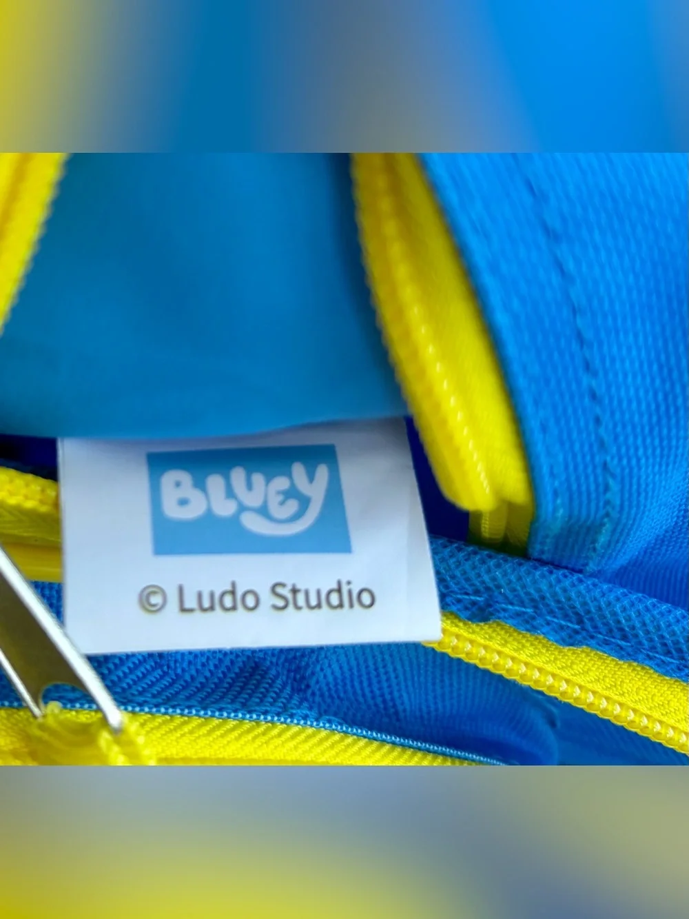 NWT BLUEY Blue/Yellow Kids Backpack and NWT HYDRAPEAK Blue Dino Tumbler
